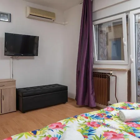 Vikendica House House Lola Krapan