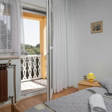 Vikendica House House Lola